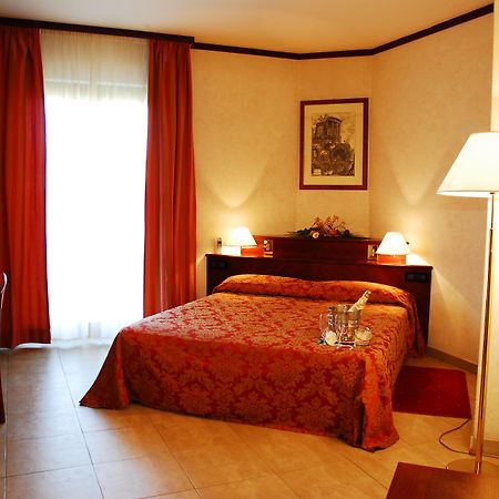 טיבולי Park Hotel Imperatore Adriano מראה חיצוני תמונה